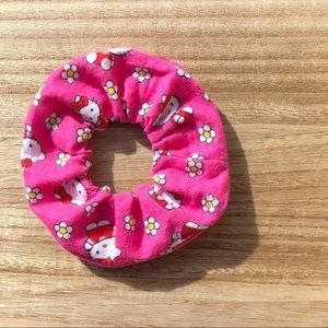 Pink Hello Kitty Scrunchie Flannel Hair Accessory‎